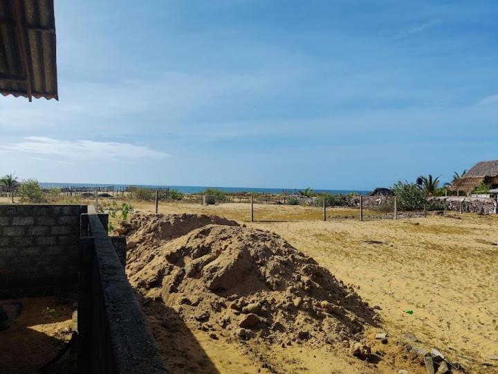 Golden Rich Hotel Arugam Bay Exterior foto